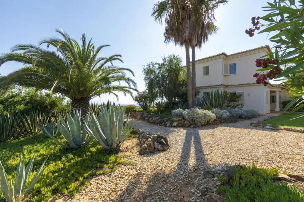Villa With Beautiful See Views & Spacious Garden Ferragudo  Εξωτερικό φωτογραφία